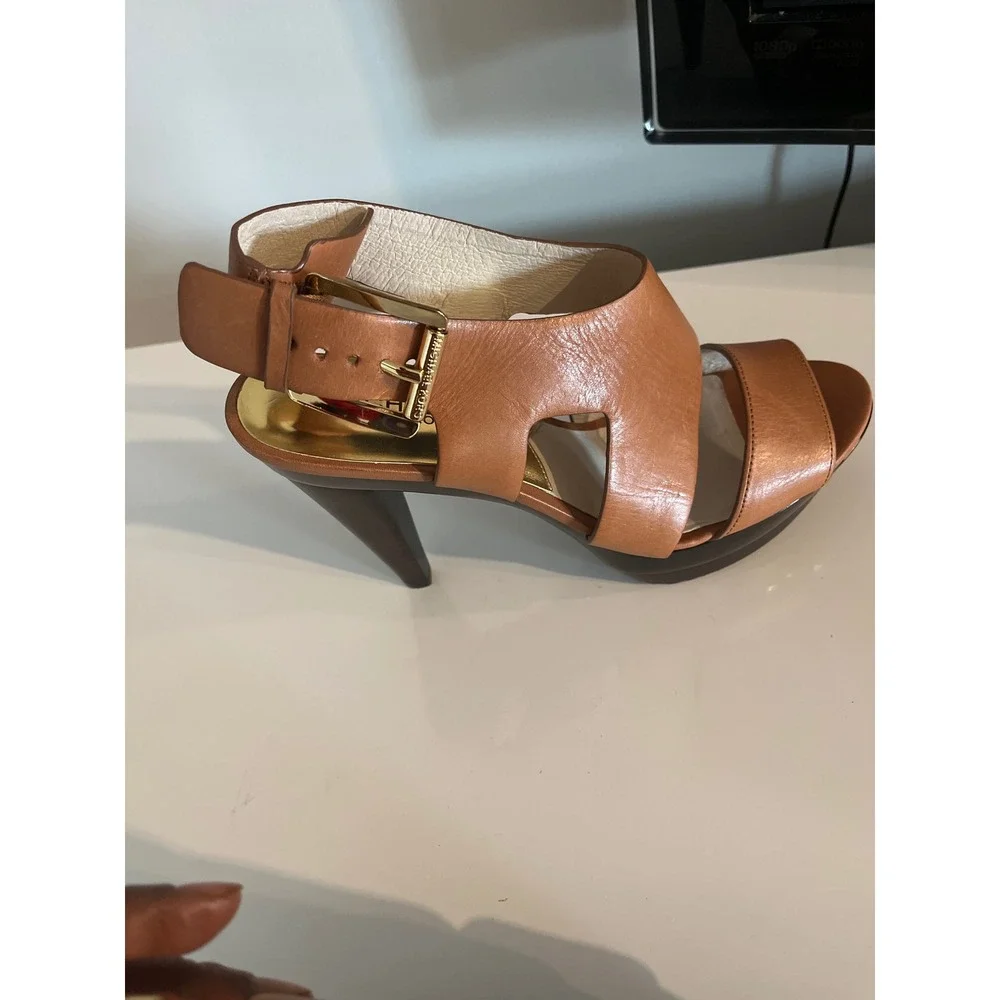Michael Kors Tan‎ Leather Platform Sandals Gold Buckle Ankle Strap Heels